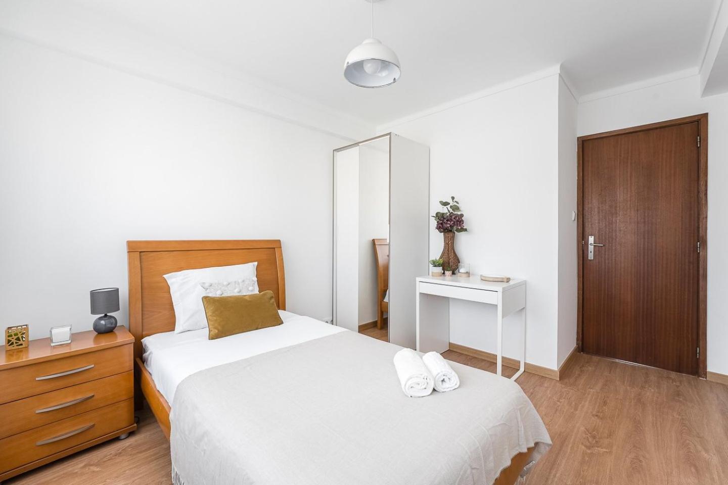 Guestready - A Brilliant Stay Near Alma Mall Coimbra Exterior photo